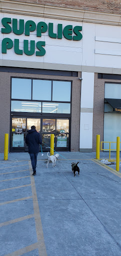 Pet Supply Store «Pet Supplies Plus», reviews and photos, 1289 N Milwaukee Ave, Chicago, IL 60622, USA