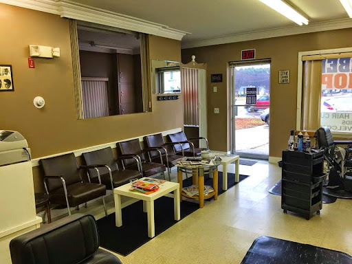 Barber Shop «Le Prince Barber Shop», reviews and photos, 270 Pulaski Blvd, Bellingham, MA 02019, USA