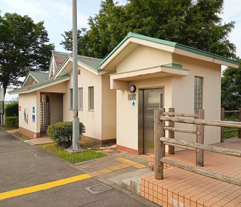 富山東パーキング新潟方向トイレ