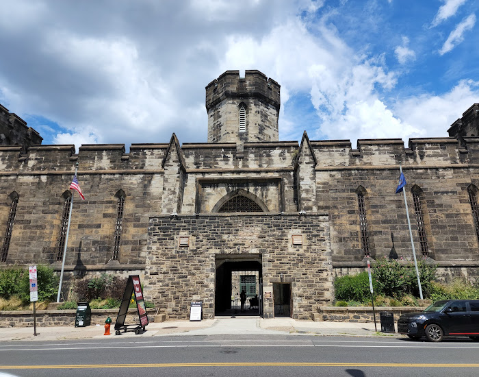 Tourist attraction near W Philadelphia