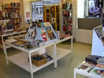 Analph Comic Shop