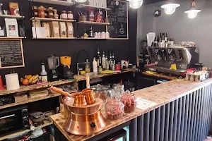 Grinder Coffee Shop image