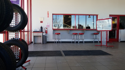 Tire Shop «Discount Tire Store - Greeley, CO», reviews and photos, 6607 W 29th St, Greeley, CO 80634, USA