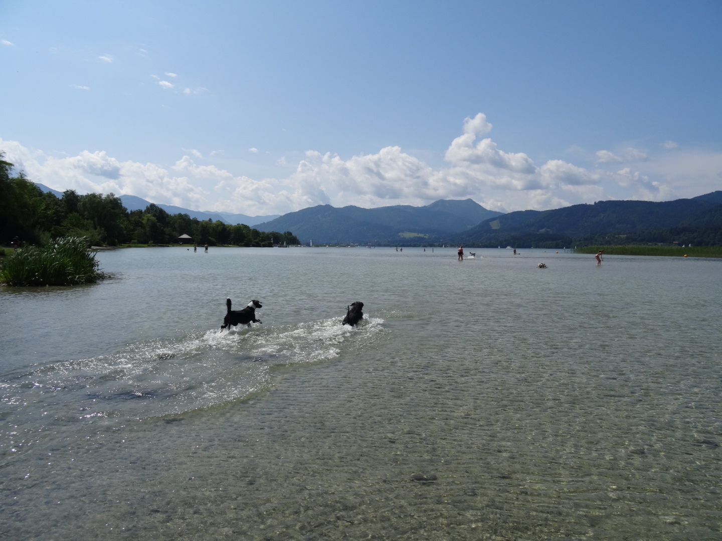 Foto van Hundestrand en de nederzetting