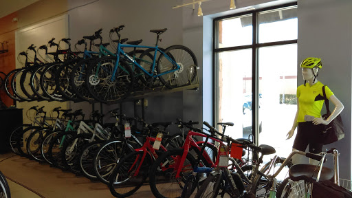 Bicycle Store «Trek Bicycle Store of Boynton Beach», reviews and photos, 800 Congress Ave #1A, Boynton Beach, FL 33426, USA