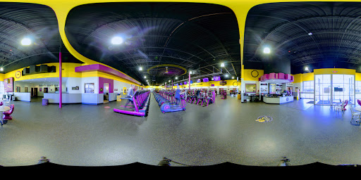Gym «Planet Fitness», reviews and photos, 623 S Randall Rd, Elgin, IL 60124, USA