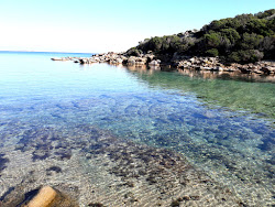 Foto von Cala Bonifazzinca mit etwas sauber Sauberkeitsgrad