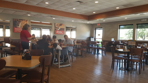 Shoe Store «Vista Ridge Village», reviews and photos, 2325 Stemmons Fwy, Lewisville, TX 75067, USA