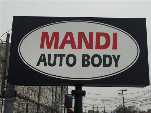 Mandi Auto Body