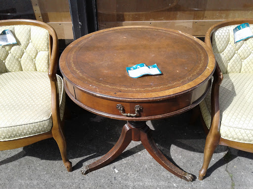 Used Furniture Store «Dixon Used Furniture», reviews and photos, 1915 Rainier Ave S, Seattle, WA 98144, USA