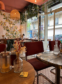 Atmosphère du Restaurant Immersion République - Everyday brunch | Lunch | Coffeeshop à Paris - n°2