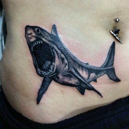 Tattoo Shop «Royal Oak Tattoo», reviews and photos, 820 S Washington Ave, Royal Oak, MI 48067, USA