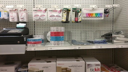 Office Supply Store «OfficeMax», reviews and photos, 2703 County Rd 541 #5, Burlington, NJ 08016, USA