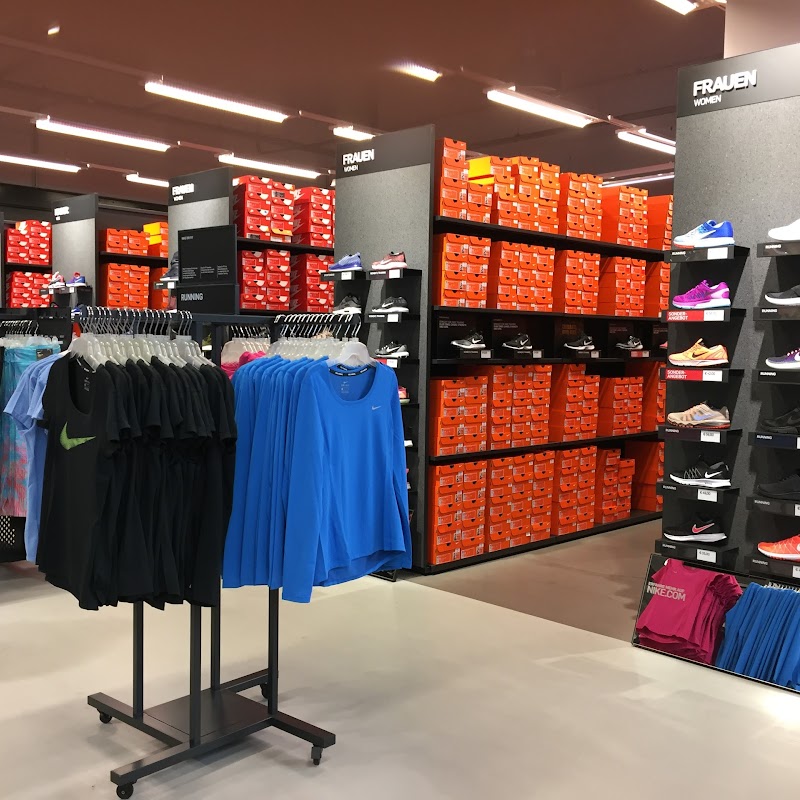 Nike Factory Store