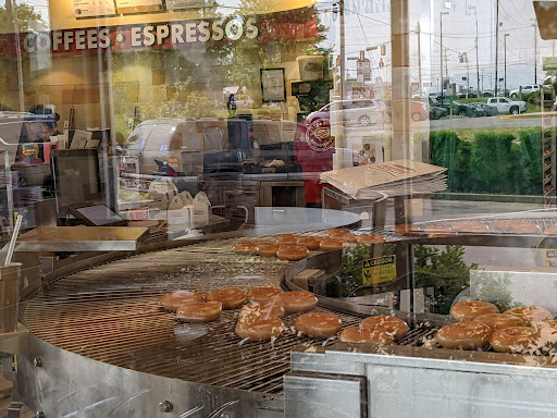 Donut Shop «Krispy Kreme», reviews and photos, 2147 Lowes Dr, Clarksville, TN 37040, USA