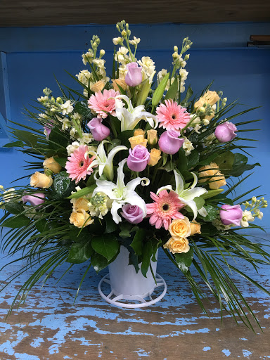 Florist «One Rose Florist», reviews and photos, 9411 S Main St, Jonesboro, GA 30236, USA