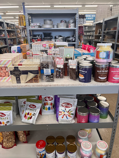 Dollar Store «Dollar Tree», reviews and photos, 1627 Sun City Center Plaza, Sun City Center, FL 33573, USA