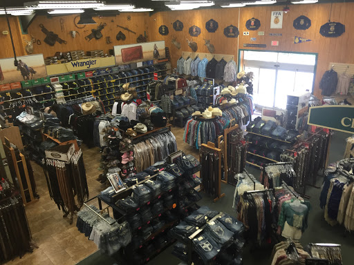 Western Apparel Store «Southside Westen & Outdoor Wear, Farm & Pet», reviews and photos, 3014 James L Redman Pkwy, Plant City, FL 33566, USA