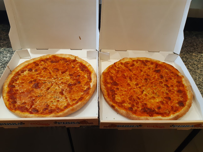 Kommentare und Rezensionen über Mittelmeer Pizza