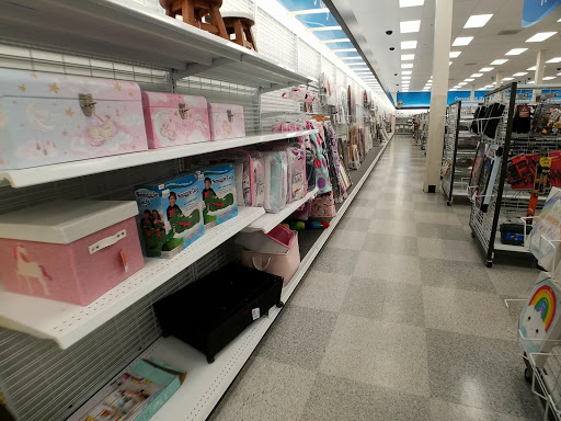 Clothing Store «Ross Dress for Less», reviews and photos, 1401 Missouri Ave N, Largo, FL 33770, USA