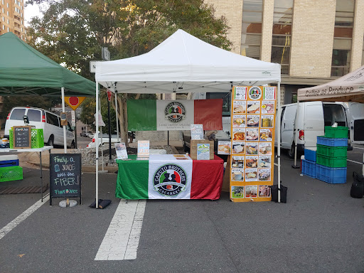 FRESHFARM Arlington Courthouse Farmer's Market