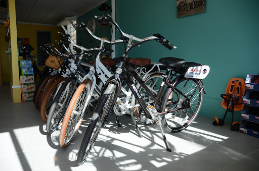 Bicycle Store «Pedego Electric Bikes Franklin», reviews and photos, 234 5th Ave N, Franklin, TN 37064, USA