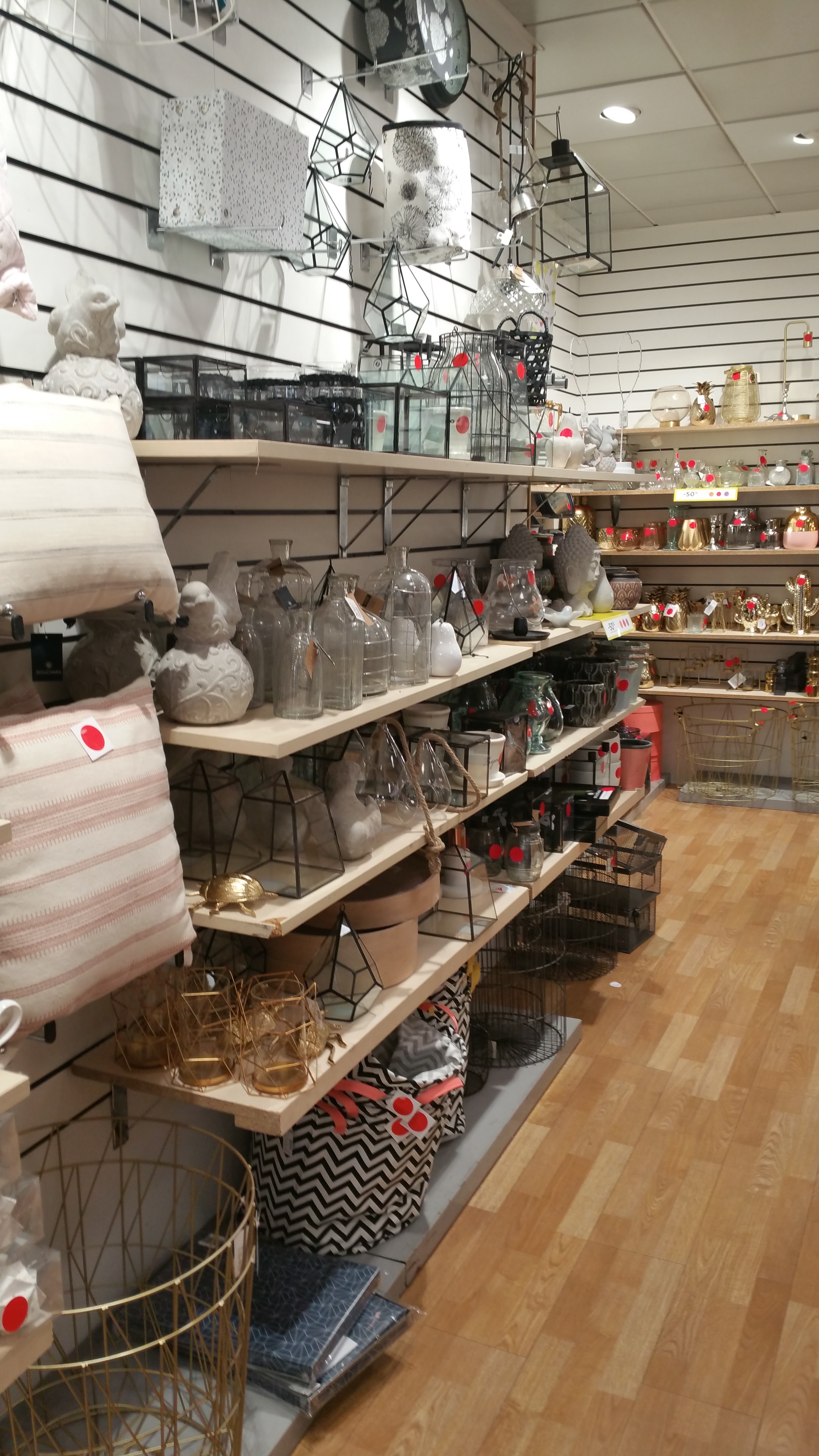 Photo n° 16 de l'avis de Agence.n fait le 13/06/2018 à 19:28