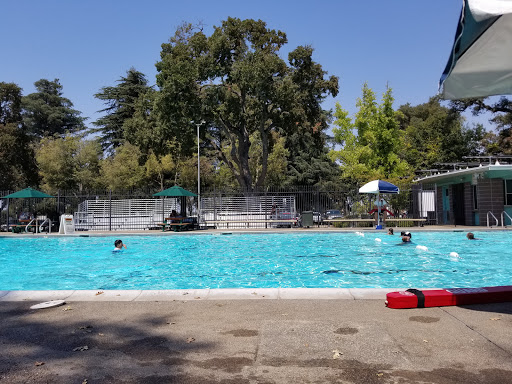 Jerry Fox Swim Center