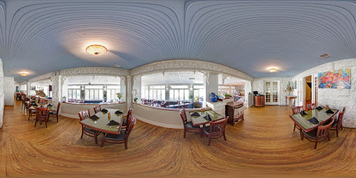 Restaurant «Pisces Rising», reviews and photos, 239 W 4th Ave, Mt Dora, FL 32757, USA