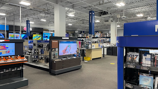 Electronics Store «Best Buy», reviews and photos, 100 Hawley Ln, Trumbull, CT 06611, USA