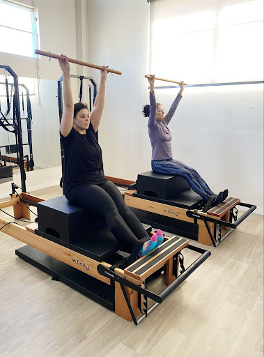 Logo da empresa - Studio BAI - Pilates