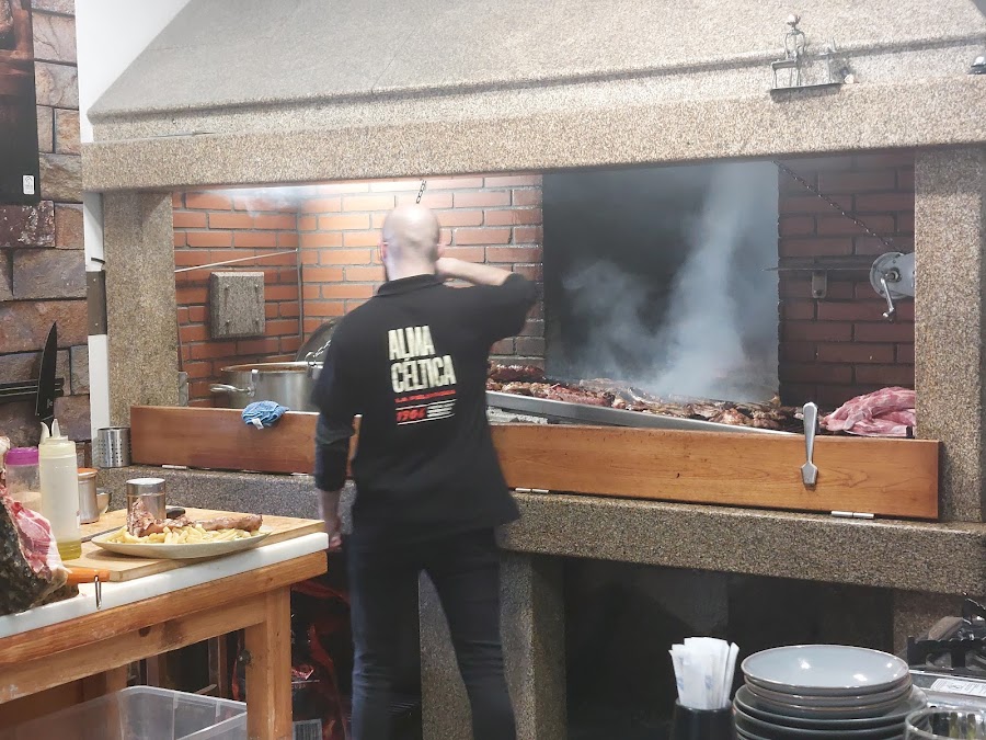 Parrilla O Cruceiro