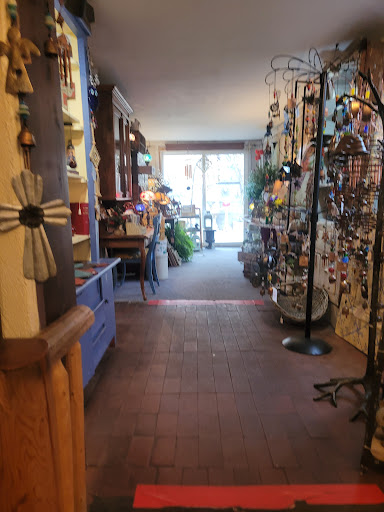 Antique Store «La Boutique Des Boudreaux», reviews and photos, 309 Bear Creek Ave, Morrison, CO 80465, USA