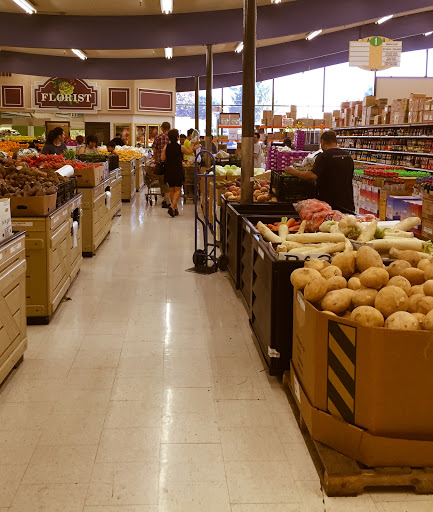 Asian Grocery Store «Hong Phat Food Center», reviews and photos, 101 SE 82nd Ave, Portland, OR 97216, USA