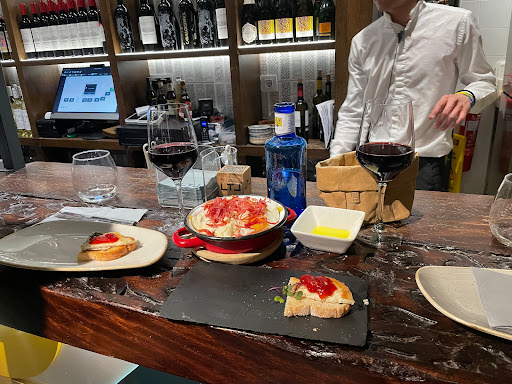Lateral Milaneses en Madrid