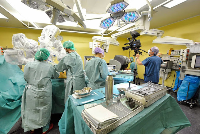 Rezensionen über Universitätsklinik für Thoraxchirurgie, Inselspital Bern in Bern - Krankenhaus