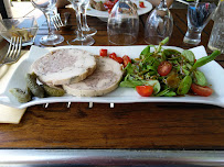 Plats et boissons du Restaurant français Auberge Du Lac à Castelnau-de-Mandailles - n°15