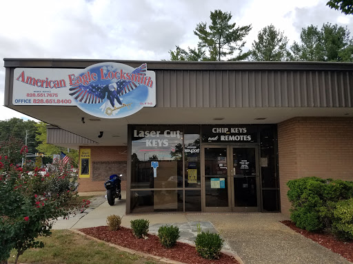 Locksmith «American Eagle Locksmith», reviews and photos, 3484 Hendersonville Rd, Fletcher, NC 28732, USA