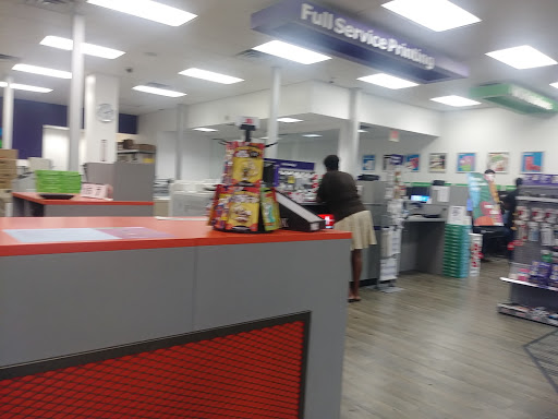 Print Shop «FedEx Office Print & Ship Center», reviews and photos, 18755 S Dixie Hwy Suite 57, Miami, FL 33157, USA
