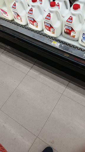 Supermarket «Food Fair La Gran Marqueta», reviews and photos, 946 Market St, Paterson, NJ 07513, USA