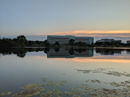 Shopping Mall «Lincolnshire Commons», reviews and photos, 900 Milwaukee Ave, Lincolnshire, IL 60069, USA