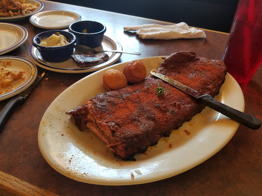 Barbecue Restaurant «Red Hot & Blue-Fairfax, VA», reviews and photos, 4150 Chain Bridge Rd, Fairfax, VA 22030, USA