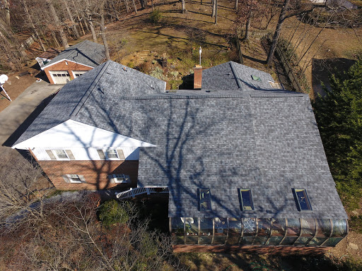 Roofing Contractor «Vinton Roofing Company, Inc.», reviews and photos, 124 E Washington Ave, Vinton, VA 24179, USA