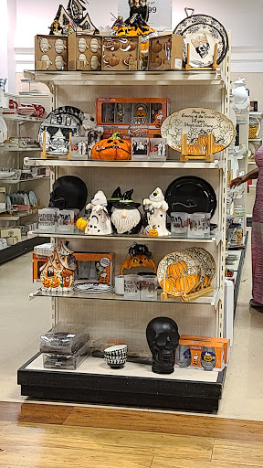 Department Store «HomeGoods», reviews and photos, 2201 Nostrand Ave, Brooklyn, NY 11210, USA