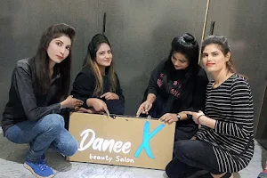 DaneeX Beauty Salon image