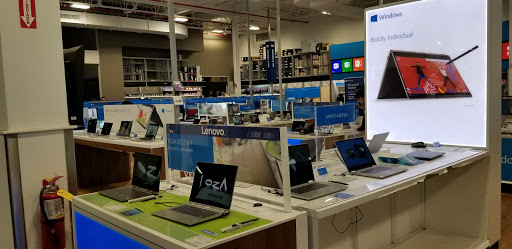 Electronics Store «Best Buy», reviews and photos, 1100 Old Country Rd, Westbury, NY 11590, USA