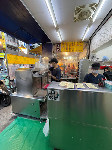 富利記佛跳牆筒仔米糕排骨酥湯 的照片