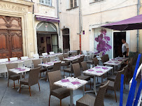 Atmosphère du Restaurant ryotei Restaurant la camargue à Nîmes - n°1