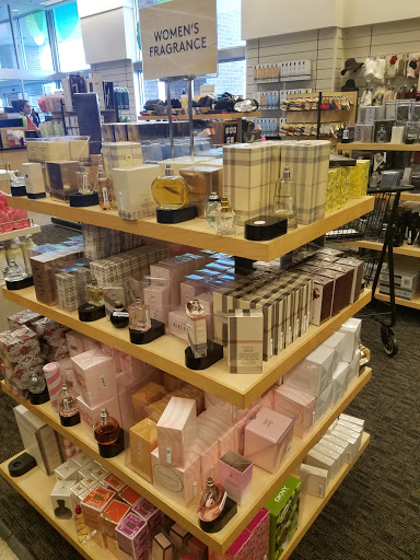 Department Store «Nordstrom Rack», reviews and photos, 822 E Big Beaver Rd, Troy, MI 48083, USA