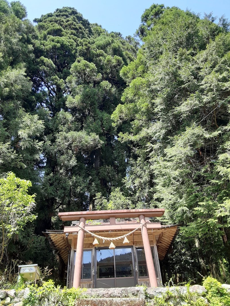 三洞白山神社